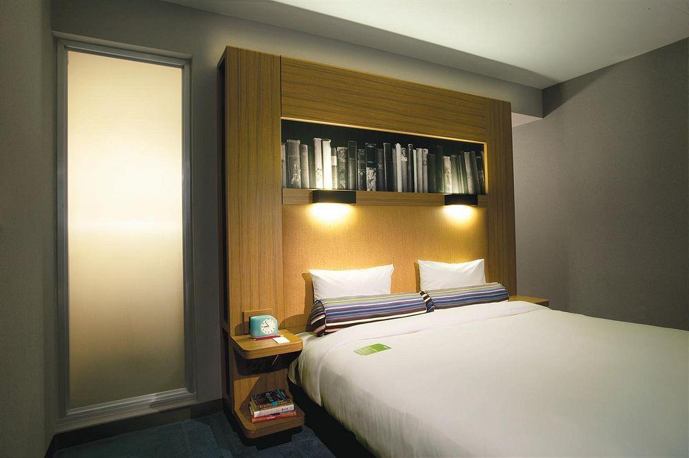 Aloft Cleveland Downtown Hotel Exterior photo